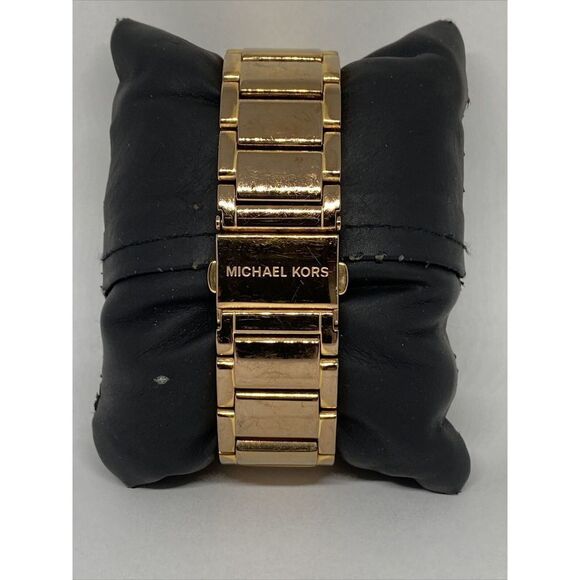 Michael Kors MK5450 Women's Stainless Steel Analog Gold Dial Genuine Watch MP701 - Picture 6 of 12